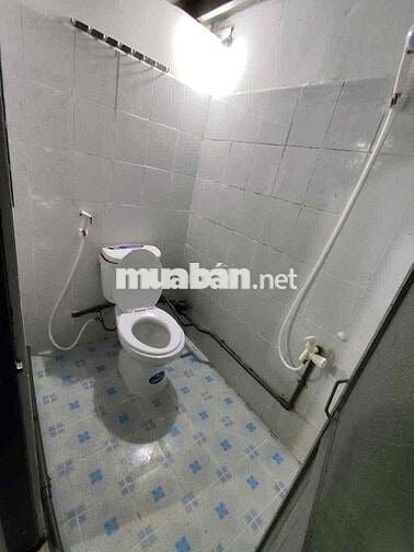 Nhượng phòng trọ cách Làng Đại học 5-6km