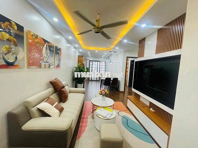 nhà gần trường học gần bệnh viện gần chợ có sân mát mẻ nhà gần trường học gần bệnh viện gần chợ có sân mát mẻ