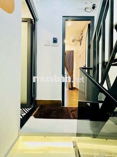 1TRỆT 1LẦU CÓ SÂN CHILLCÁCH MẶT TIỀN ĐƯỜNG 1CĂN.HUỲNH VĂN NHỆ. P12.GV