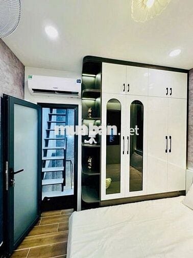 1TRỆT 1LẦU CÓ SÂN CHILLCÁCH MẶT TIỀN ĐƯỜNG 1CĂN.HUỲNH VĂN NHỆ. P12.GV