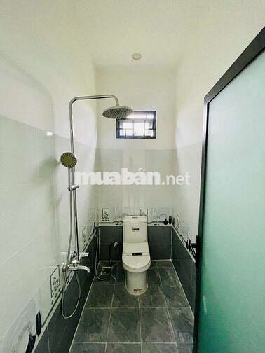 Cân bán nhà gấp nhà mặt tiền nhựa ấp bàu sim