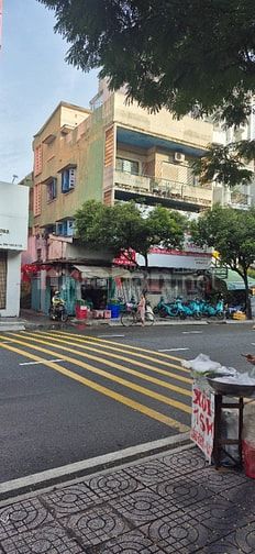 Cho Thuê Nhà Mặt Tiền 698-700 Điện Biên Phủ Q10