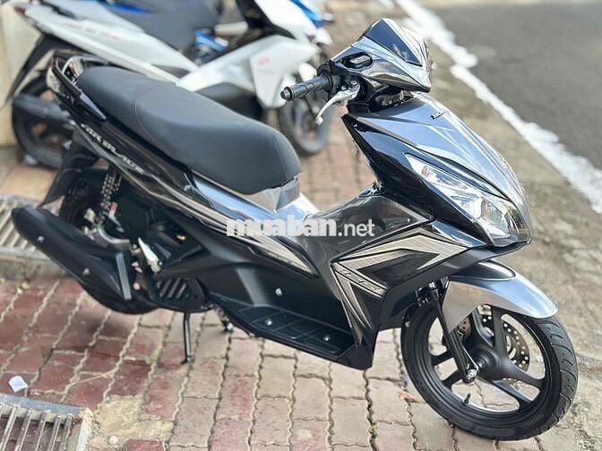 AIR BLADE 2015 XE ÁO ZIN BIỂN 60.70 DỂ NHÌN
