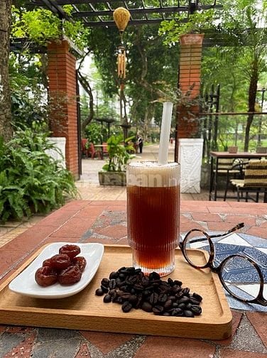 Tuyển nhanh Phục vụ Quán Cafe Bách Thảo