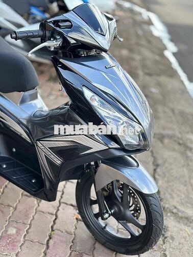 AIR BLADE 2015 XE ÁO ZIN BIỂN 60.70 DỂ NHÌN