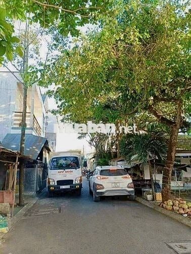 NẮM CHÍNH CHỦ BÁN NHÀ 2 TẦNG MẶT TIỀN ĐƯỜNG HÀNG XOÀI