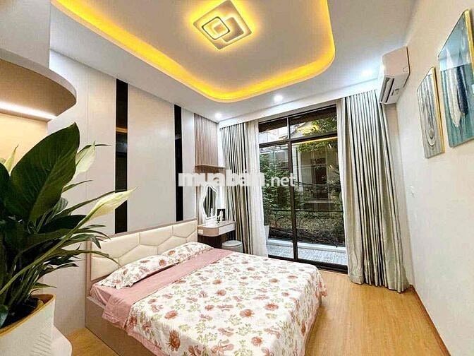HOÀNG MAI -  PHÂN LÔ, GA RA Ô TÔ, VIEW HỒ THOÁNG MÁT