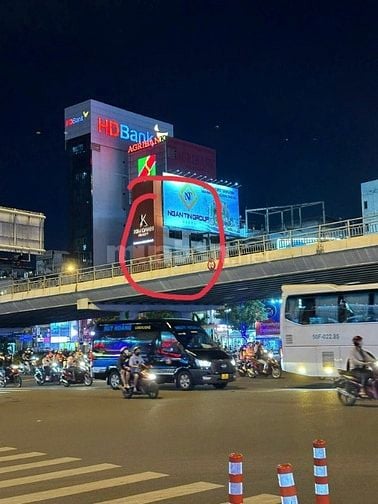 Cho thuê nhà mặt tiền Điện Biên Phủ, 5 tầng, 710m², 180tr/tháng
