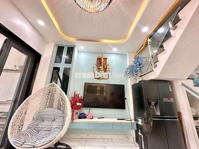 NHÀ KINH DOANH ĐƯỜNG ĐỖ TẤN PHONG, PHÚ NHUẬN - GIÁ: 4.86TỶ/ 5,2Mx10M.