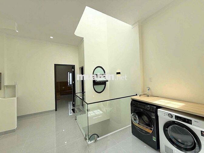NHÀ 1 TẦNG PHẠM HỒNG THÁI RA XE TĂNG 100M 👉Toạ lạc hẻm 53 PHT- Tp BMT