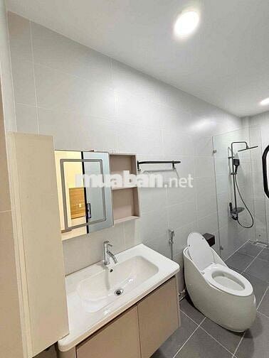 NHÀ 1 TẦNG PHẠM HỒNG THÁI RA XE TĂNG 100M 👉Toạ lạc hẻm 53 PHT- Tp BMT