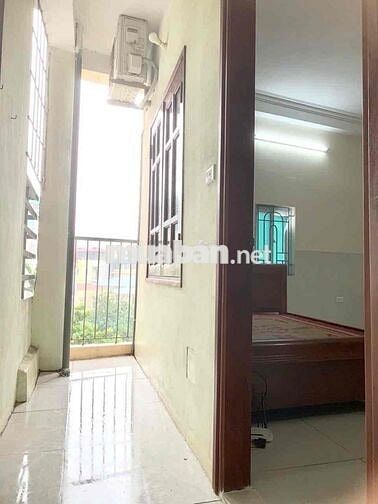 Phòng 25m2 đủ đồ điều hoà nóng lạnh trung tâm 322/22 đường Mỹ Đình