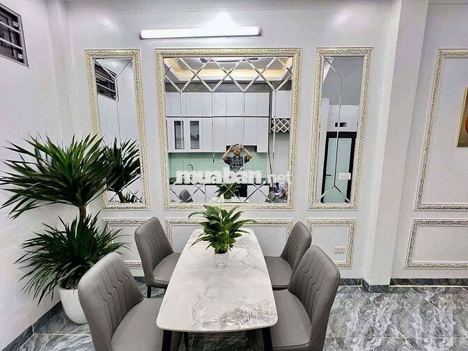 Có 102! Nhà Giang Văn Minh, tặng full NT, ngõ rộng 3 gác đỗ cửa, 45m2.