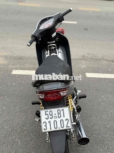 wava A 2015 e vừa phục dựng lại mới hết