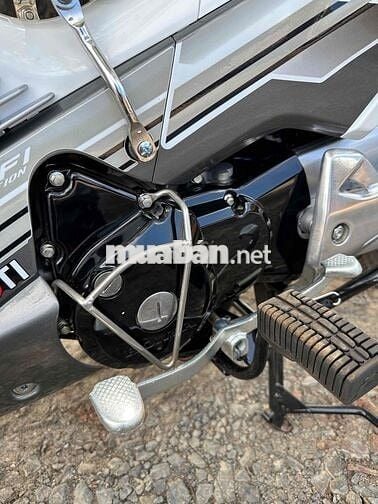 kẹt tiền cần bán xe tâm huyết