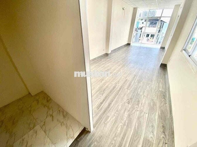 SÀN VĂN PHÒNG NGAY MẶT TIỀN ĐƯỜNG + ĐỐI DIỆN CHỢ VƯỜN CHUỐI