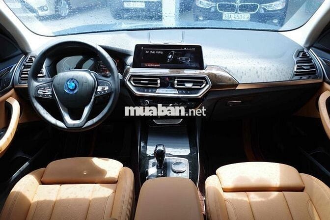 BMW X3 2024 sDrive20i LƯỚT - 2500 km