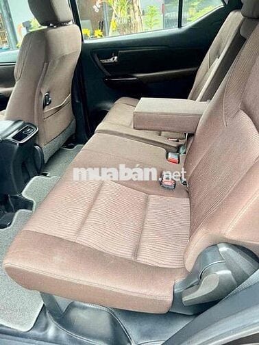 Toyota Fortuner 2018 2.4G 4x2 - 83000 km