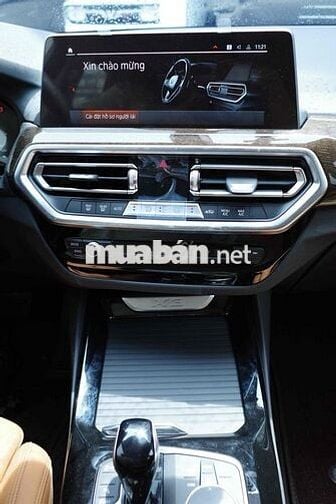 BMW X3 2024 sDrive20i LƯỚT - 2500 km