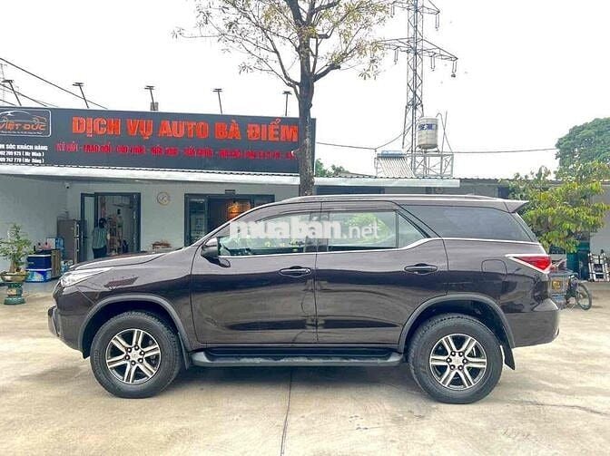Toyota Fortuner 2018 2.4G 4x2 - 83000 km