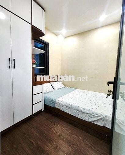 Nhỉnh 3 tỷ Căn Hộ 2 Phòng Ngủ Tầng 1, Phường Phố Huế, Hai Bà Trưng