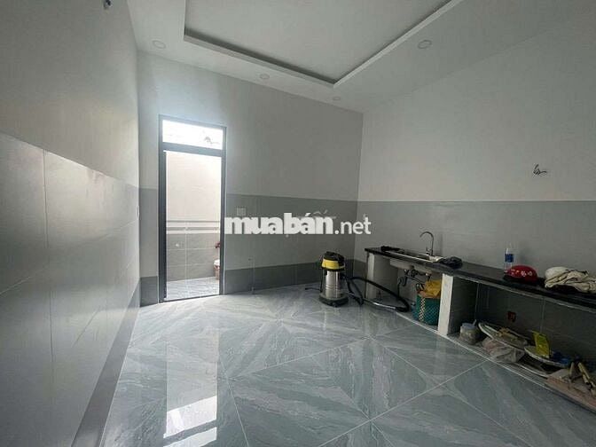 Nhà mới xây 100% 3 tầng đ cây keo p tam bình 17tr/tháng