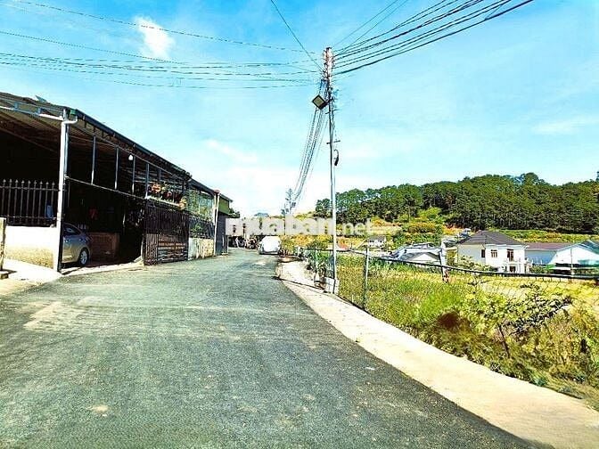 BÁN ĐẤT SỔ RIENG XD Xô Viết Nghệ Tĩnh nối dài….ĐANKIA- P7- TP Đà Lạt