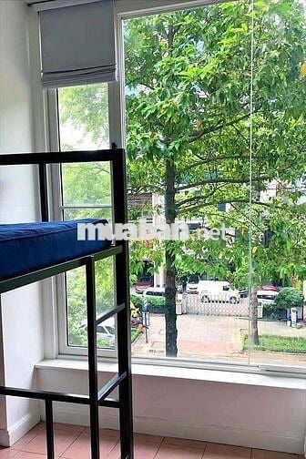 Còn 2 giường nam trống sẵn - KTX ĐỐI DIỆN UEH CSB