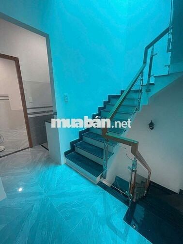 Nhà mới xây 100% 3 tầng đ cây keo p tam bình 17tr/tháng