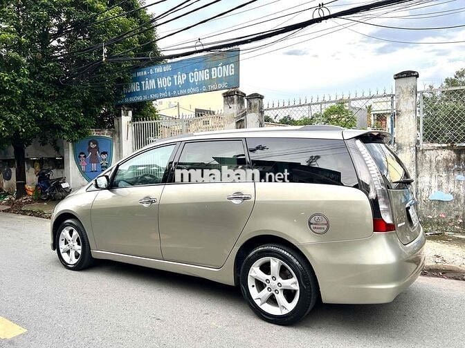 Mitsubishi Grandis 2009 2.4 Mivec - 110000 km