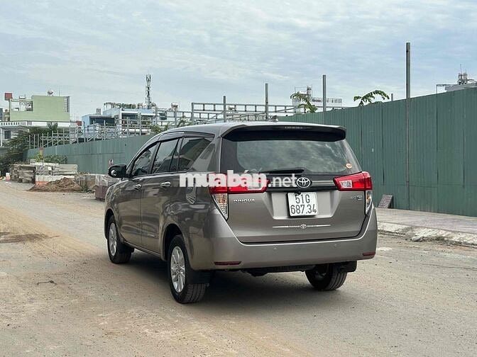 Toyota Innova 2018 số tự động 520 triệu