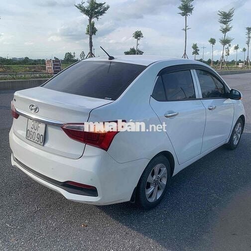 Hyundai Grand i10 2018 Sedan 1.2 MT - 120000 km