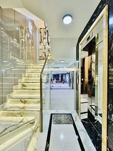 ⭐️Siêu phẩm 4 Lầu tuyệt đẹp THANG MÁY CAO CẤP hẻm xe hơi 7m Lê Văn Thọ