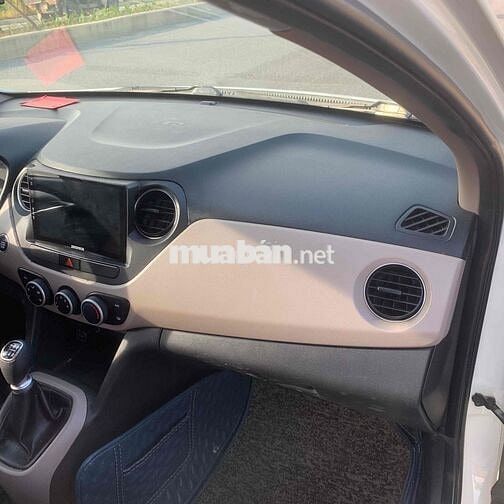 Hyundai Grand i10 2018 Sedan 1.2 MT - 120000 km