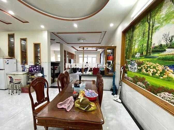 NHÀ CHÍNH CHỦ NỢ NGÂN HÀNG CẦN BÁN GẤP,CÓ GIÁ CỰC TỐT ,LIÊN HỆ  NGAY