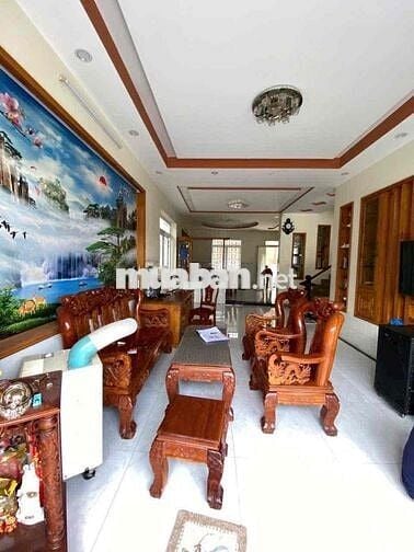 NHÀ CHÍNH CHỦ NỢ NGÂN HÀNG CẦN BÁN GẤP,CÓ GIÁ CỰC TỐT ,LIÊN HỆ  NGAY