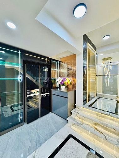 ⭐️Siêu phẩm 4 Lầu tuyệt đẹp THANG MÁY CAO CẤP hẻm xe hơi 7m Lê Văn Thọ