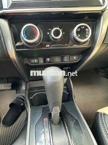 Honda City 2015 1.5 CVT - AT