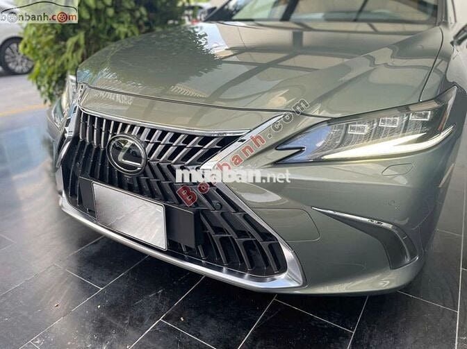 Lexus ES 300h 2021 - 2 Tỷ 400 Triệu