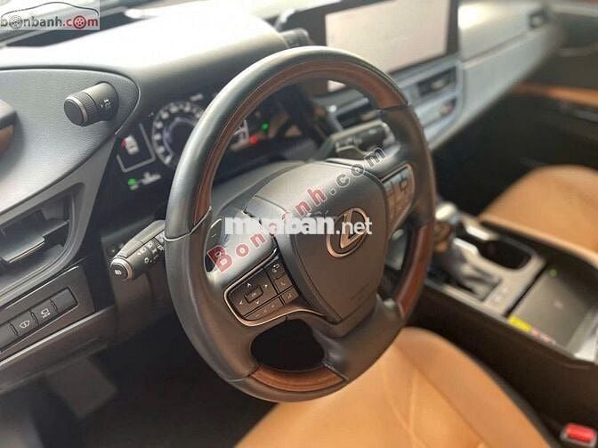 Lexus ES 300h 2021 - 2 Tỷ 400 Triệu