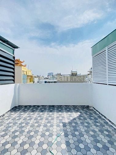 Nhà 4 x 15 đúc 1 lững 3 lầu hẻm 5m phạm văn chiêu phường 14 gò vấp 