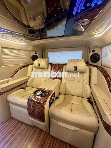 Ford Tourneo 2019 Limousine 2.0 AT - 40000 km