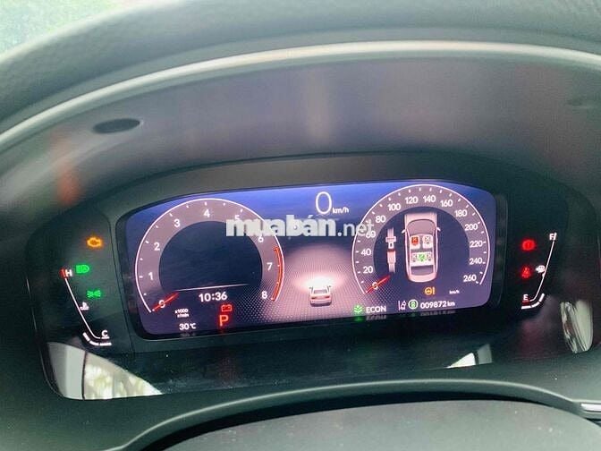 Honda Civic RS 2024 - 9800 km Siêu Đẹp Hãng Bán