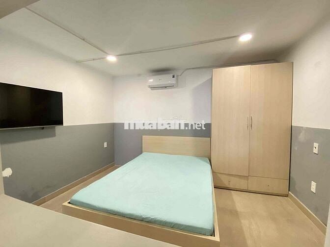 Siêu Sale Phòng 40m2 Ngay Hàng Xanh Gần Hutech UEF Ngoại Thương Q1 Q3