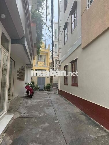 Cho thuê nhà HXM Nguyễn Phi Khanh P Tân Định Q1
