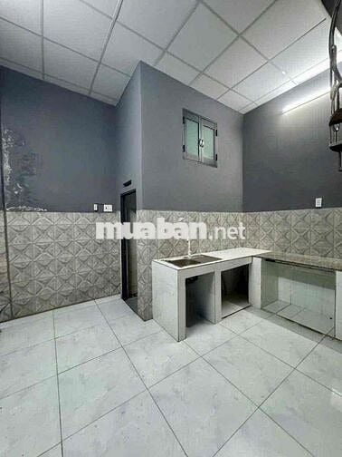 Cho thuê nhà căn góc MT  Phường TÂN Quý Quận Tân Phú  - DT : 4m5 x 16m