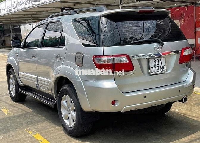 Toyota Fortuner 2011 2.7V - 34000 km