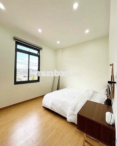 🏡 Nhà thuê hẻm Hùng Vương 4pn giá thuê 11tr – P. Xuân Trường