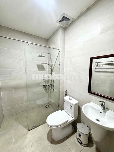 Căn Hộ Balcony 35m2 FullNT Cao Cấp - MGR - Thang Máy - Hẽm Oto An Ninh