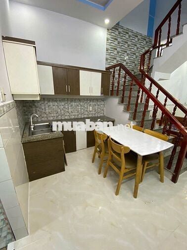 Làm ăn thua lỗ cần bán gấp nhà siêu đẹp full nội thất giá chỉ 895tr